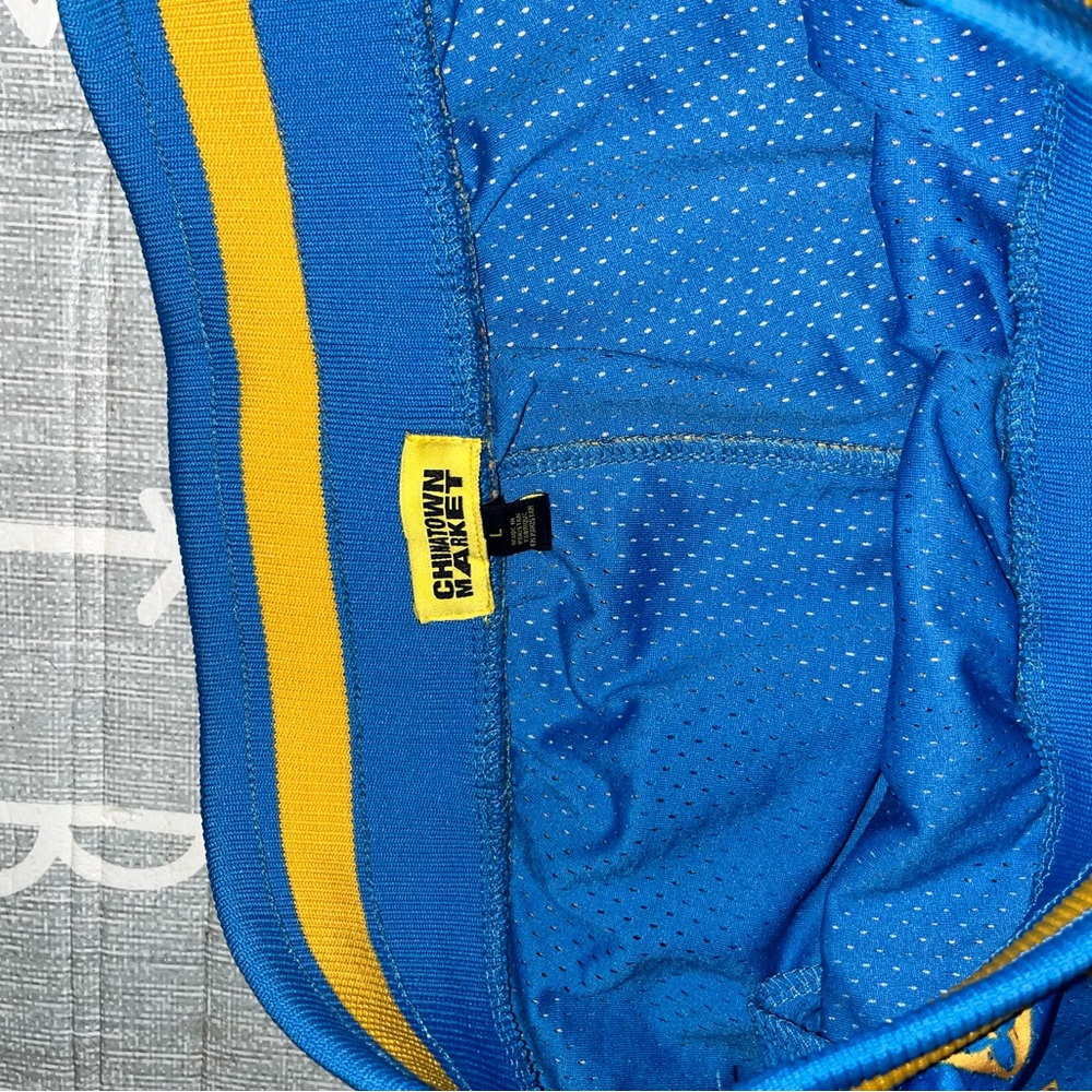 Chinatown Market Multicolor All Over Designer Shorts View 3